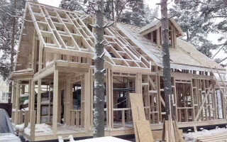 Строительство каркасного дома зимой: плюсы и минусы