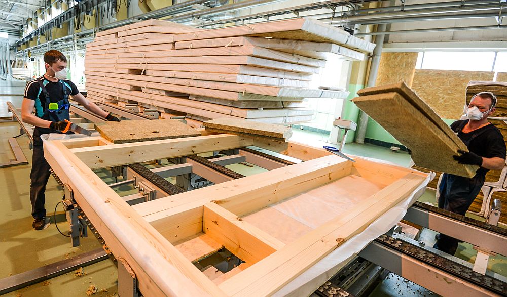 Производство домов на заводе