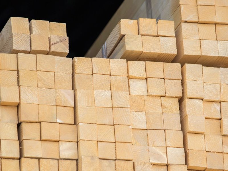 Брус для постройки каркасного дома
