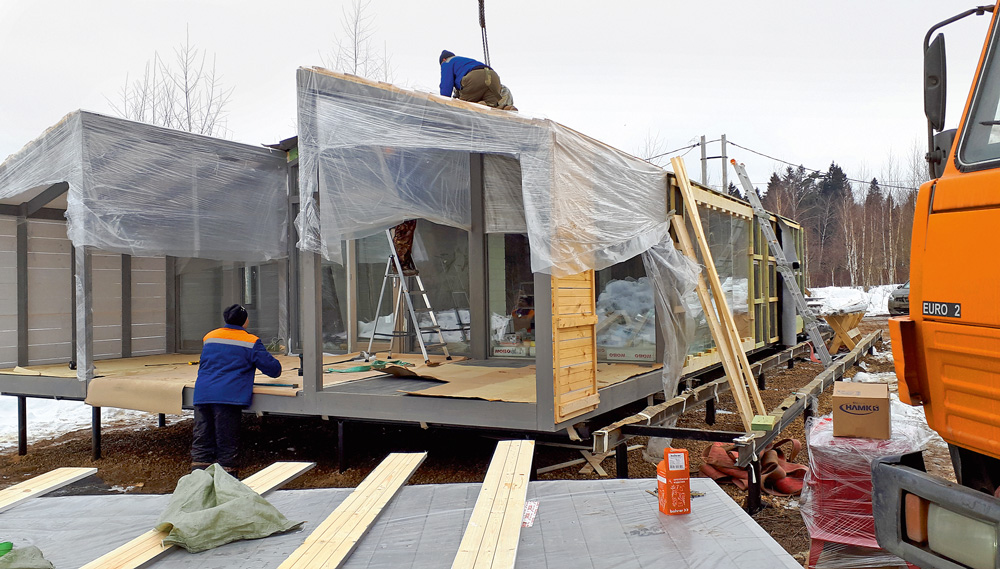 Сборка дома на участке